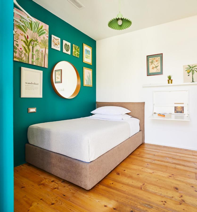Tropical Micro Studio With Terrace And Duomo Views Milano Ngoại thất bức ảnh