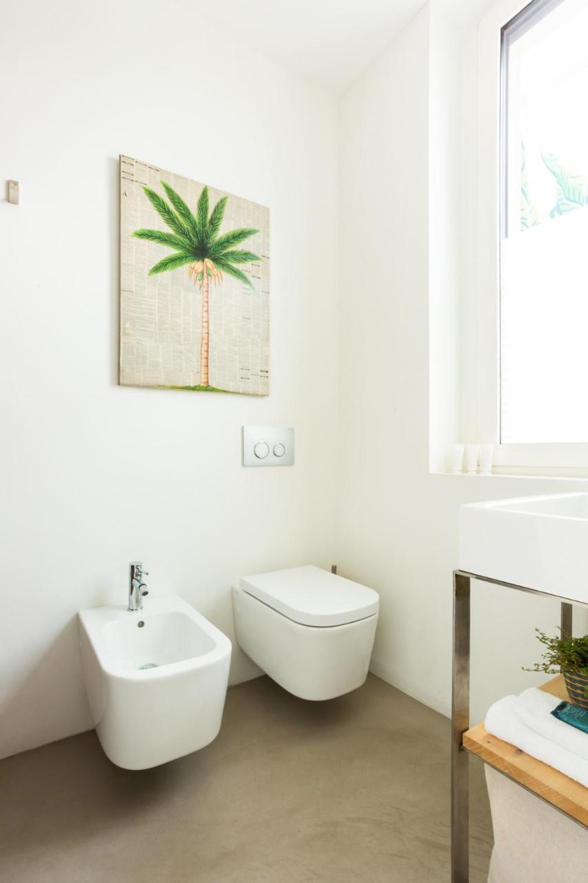 Tropical Micro Studio With Terrace And Duomo Views Milano Ngoại thất bức ảnh